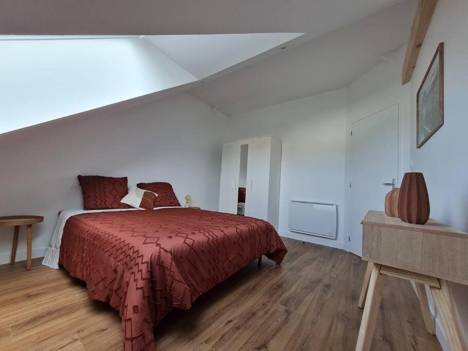 Appartement Avec Vue Fougères Exterior foto